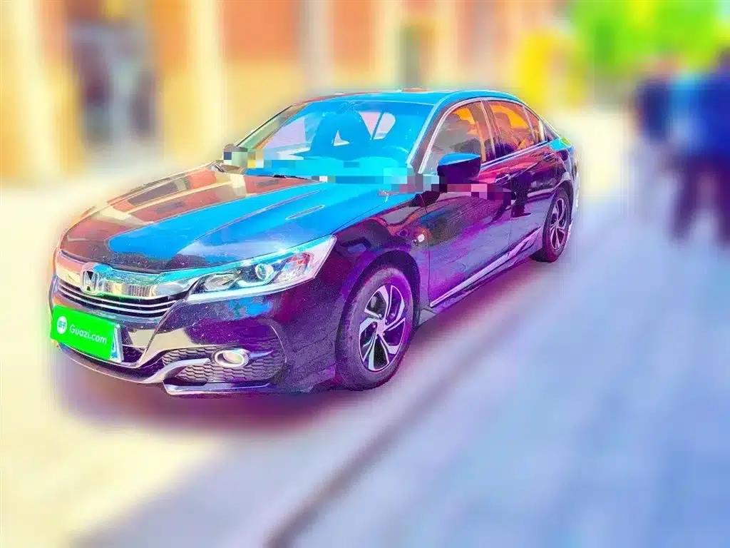2016 Honda Accord 2.0L Comfort Edition — миниатюра 1