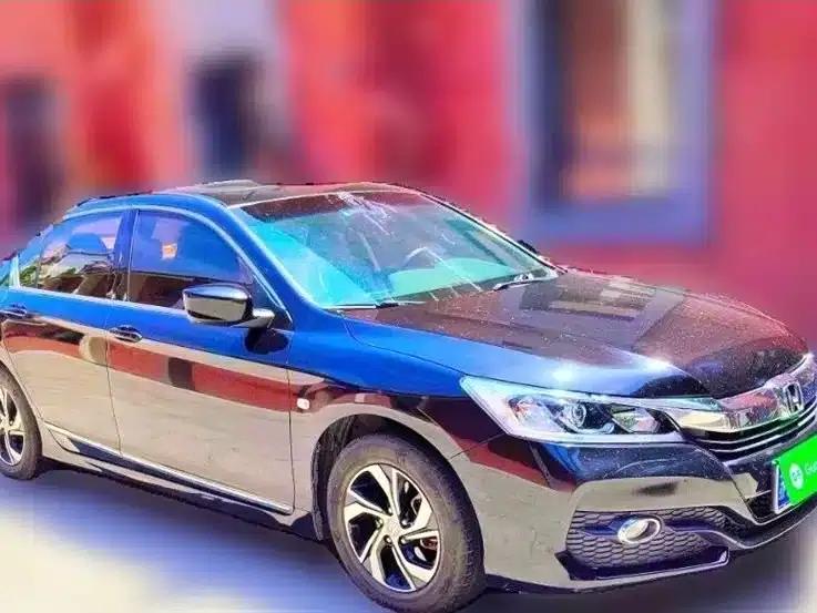 2016 Honda Accord 2.0L Comfort Edition — миниатюра 15