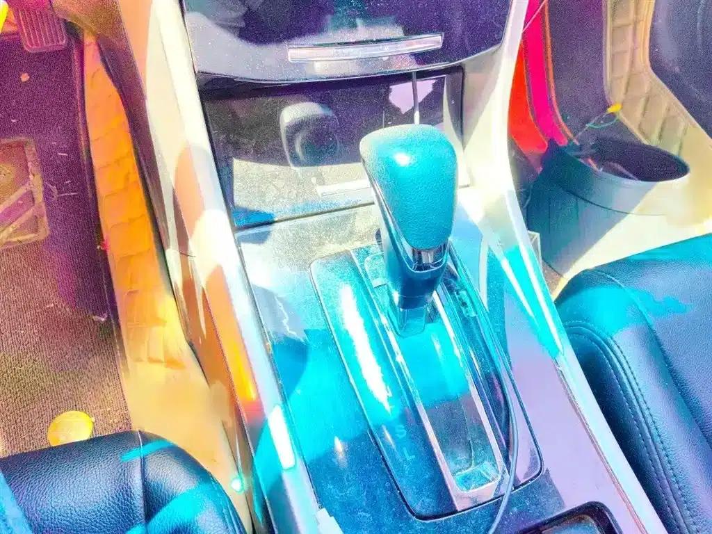 2016 Honda Accord 2.0L Comfort Edition — миниатюра 7