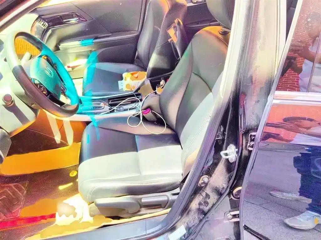 2016 Honda Accord 2.0L Comfort Edition — миниатюра 8