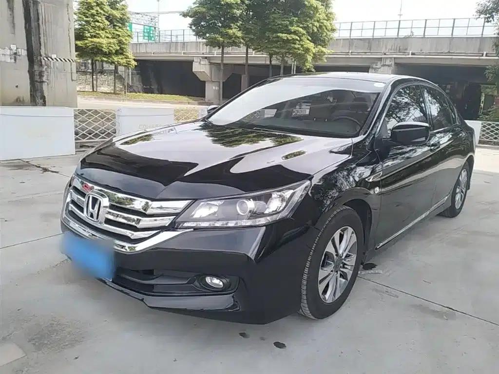 2015 Honda Accord 2.0L LXS Elite Edition — миниатюра 1