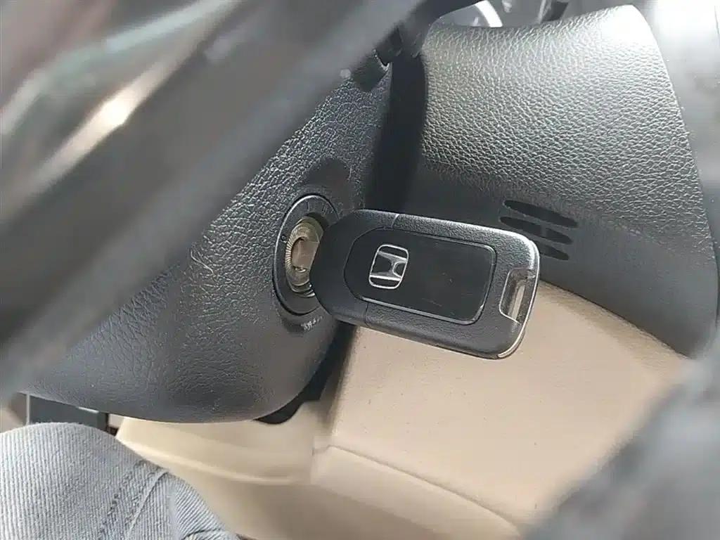 2015 Honda Accord 2.0L LXS Elite Edition — миниатюра 9