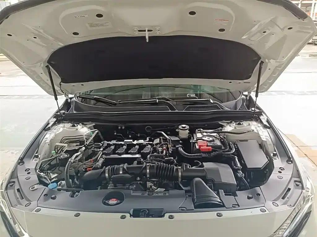 2022 Honda Accord 260TURBO Luxury Edition — миниатюра 20