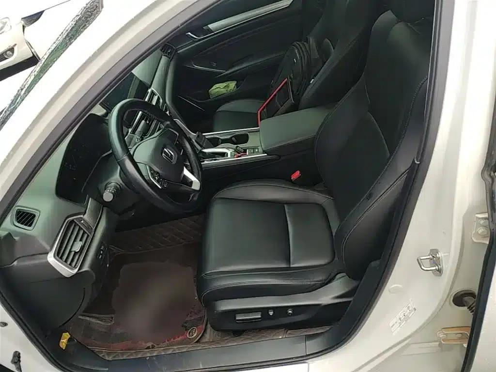 2022 Honda Accord 260TURBO Luxury Edition — миниатюра 15