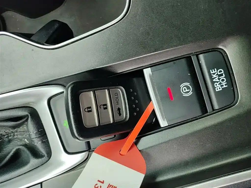 2022 Honda Accord 260TURBO Luxury Edition — миниатюра 9