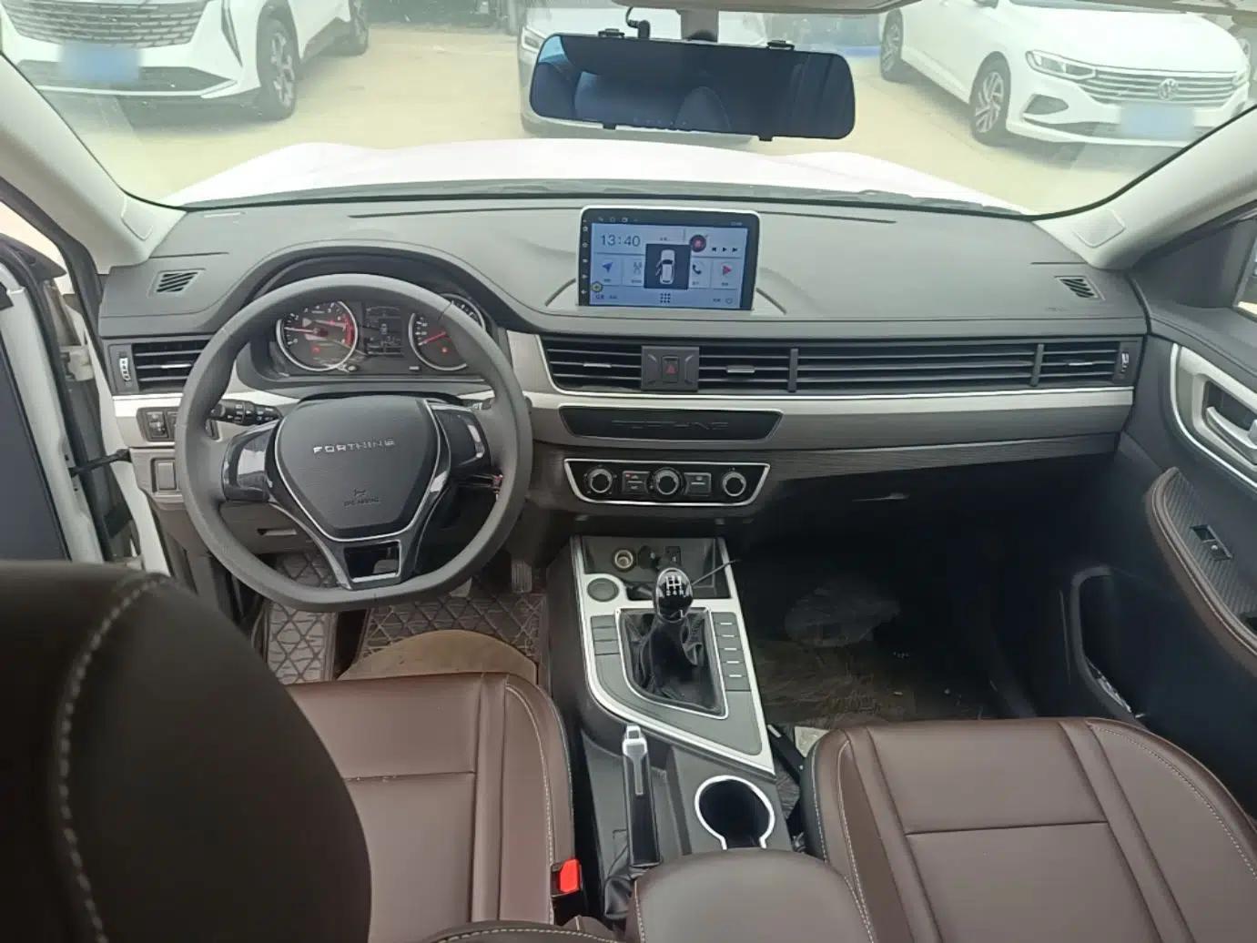 FORTHING T5 2023 Grand Edition 1.6L Manual Dream Version Five Seats — миниатюра 12