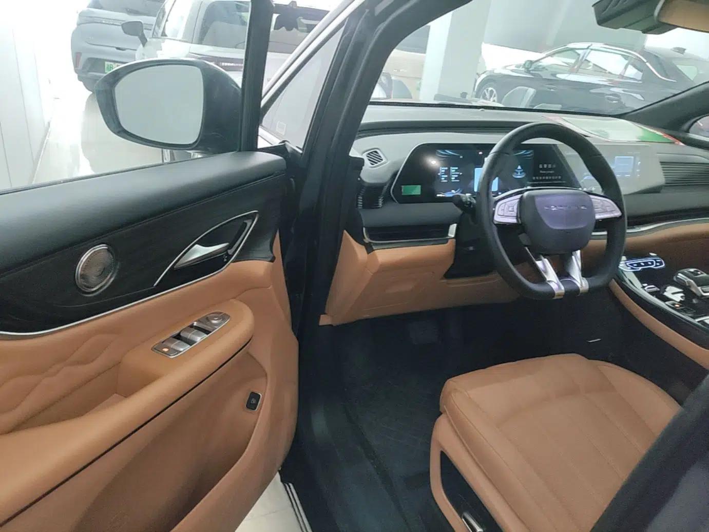 FORTHING Xinghai V9 2026 Model, More Enjoyment Series, 200km Luxury Edition — миниатюра 19