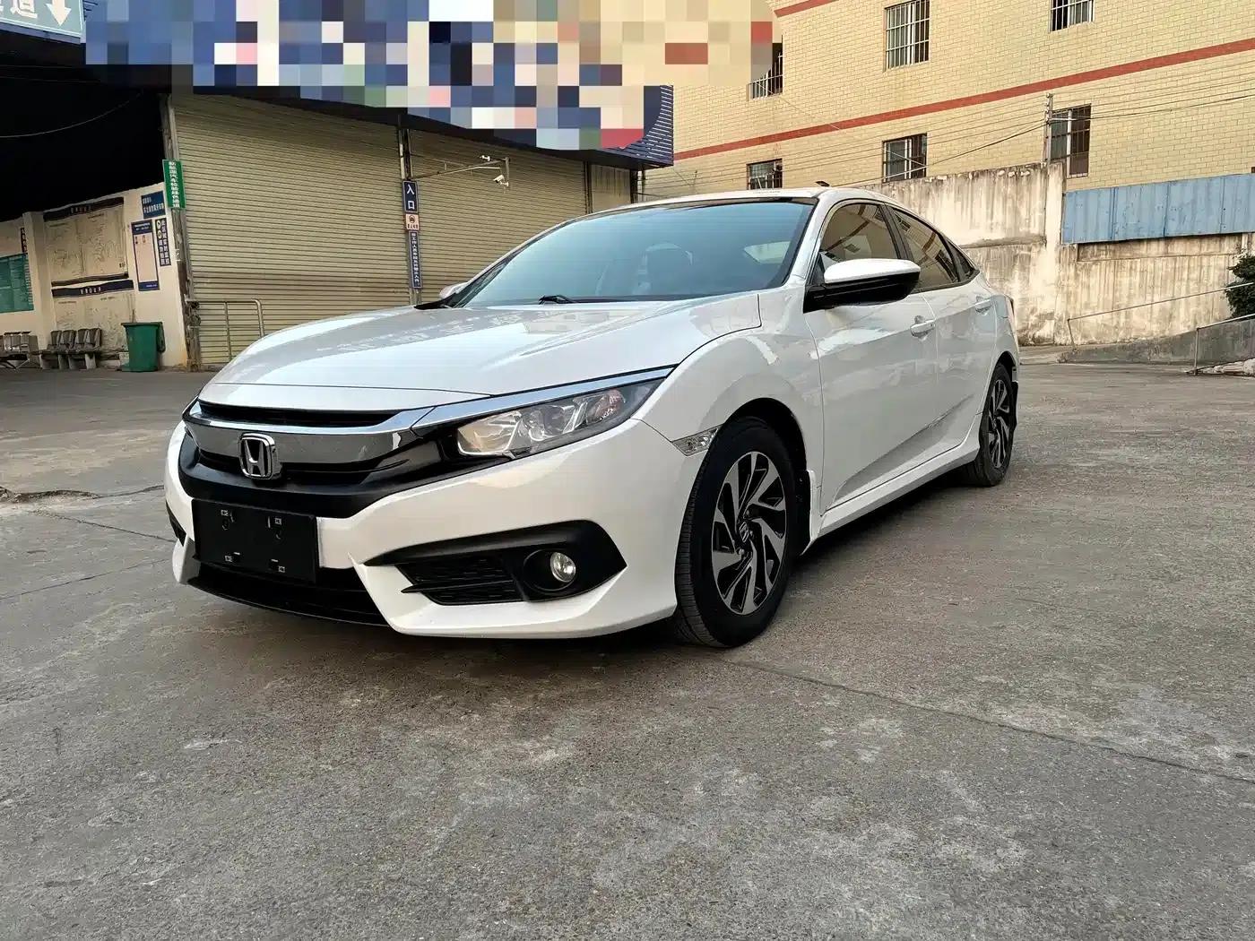2016 Civic 220TURBO CVT Luxury Edition — миниатюра 1