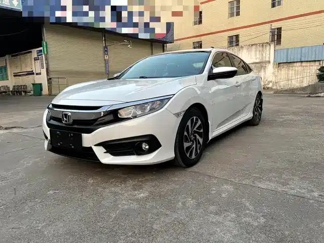 2016 Civic 220TURBO CVT Luxury Edition
