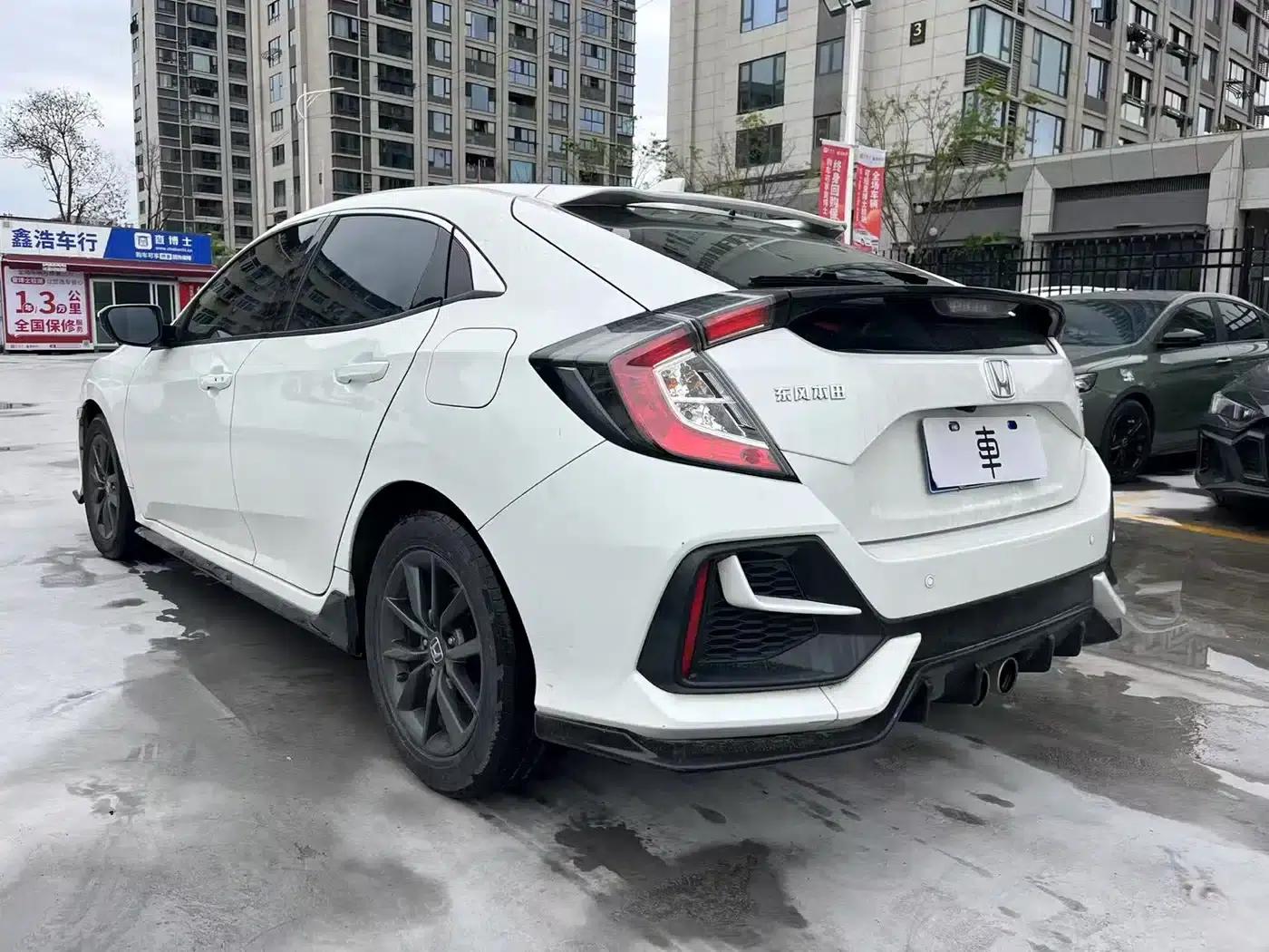 2021 Civic Hatchaback 220TURBO CVT New Elite — миниатюра 6