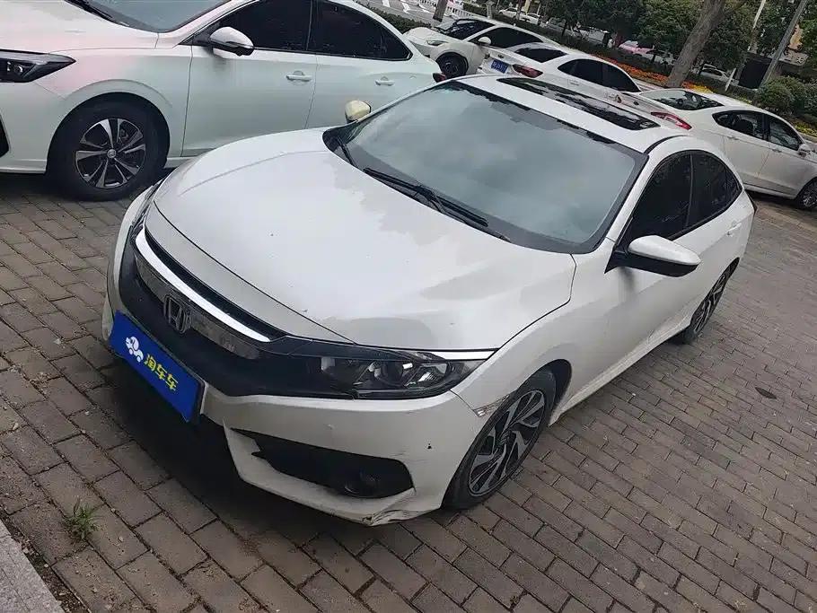 2016 Civic 220TURBO CVT Luxury Edition — миниатюра 1