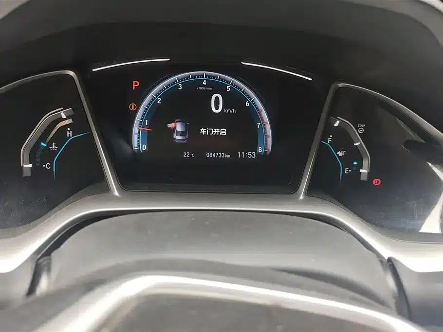 2016 Civic 220TURBO CVT Luxury Edition — миниатюра 14