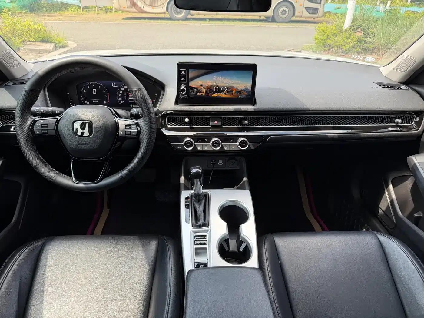 2022 Civic 240TURBO CVT Sporty Edition — миниатюра 12