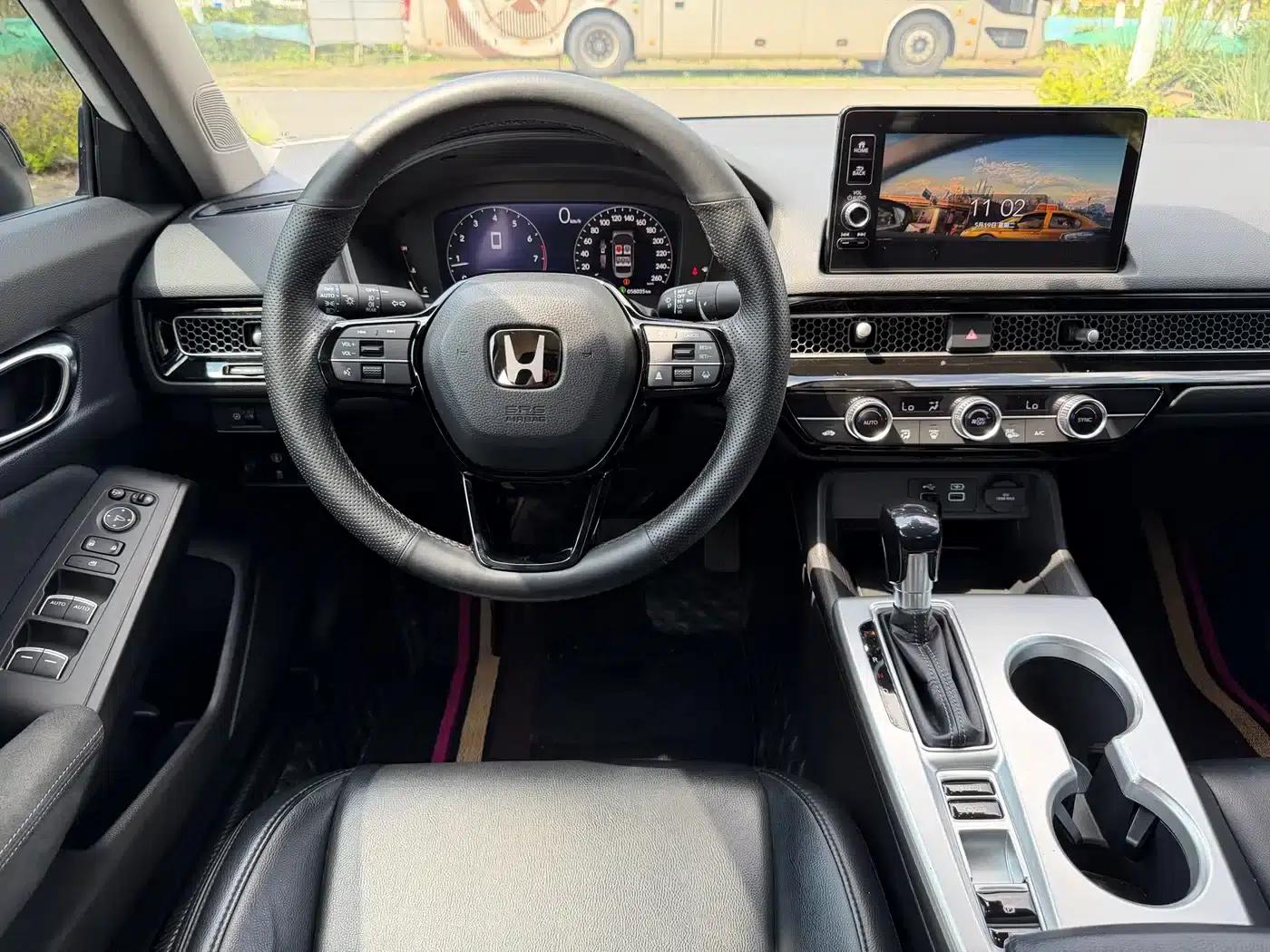 2022 Civic 240TURBO CVT Sporty Edition — миниатюра 13