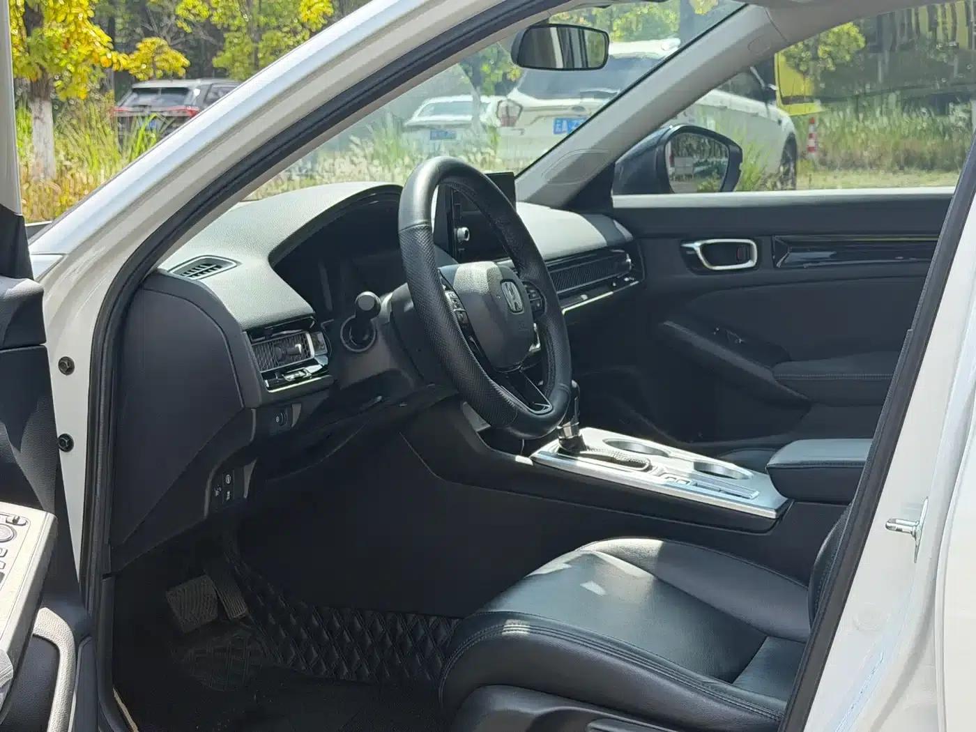 2022 Civic 240TURBO CVT Sporty Edition — миниатюра 20