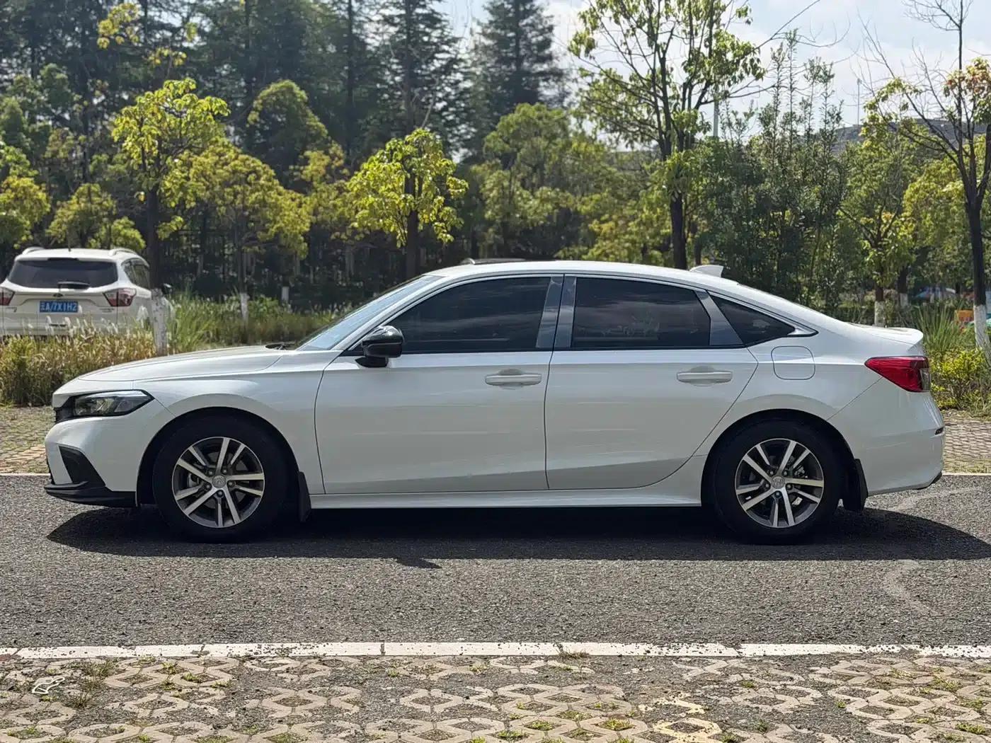 2022 Civic 240TURBO CVT Sporty Edition — миниатюра 3