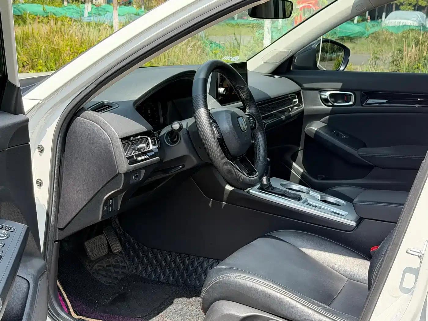 2022 Civic 240TURBO CVT Sporty Edition — миниатюра 7