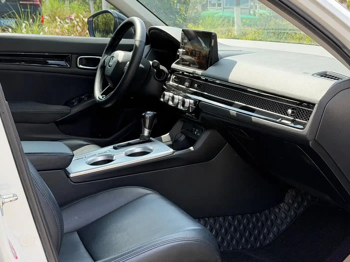 2022 Civic 240TURBO CVT Sporty Edition — миниатюра 9