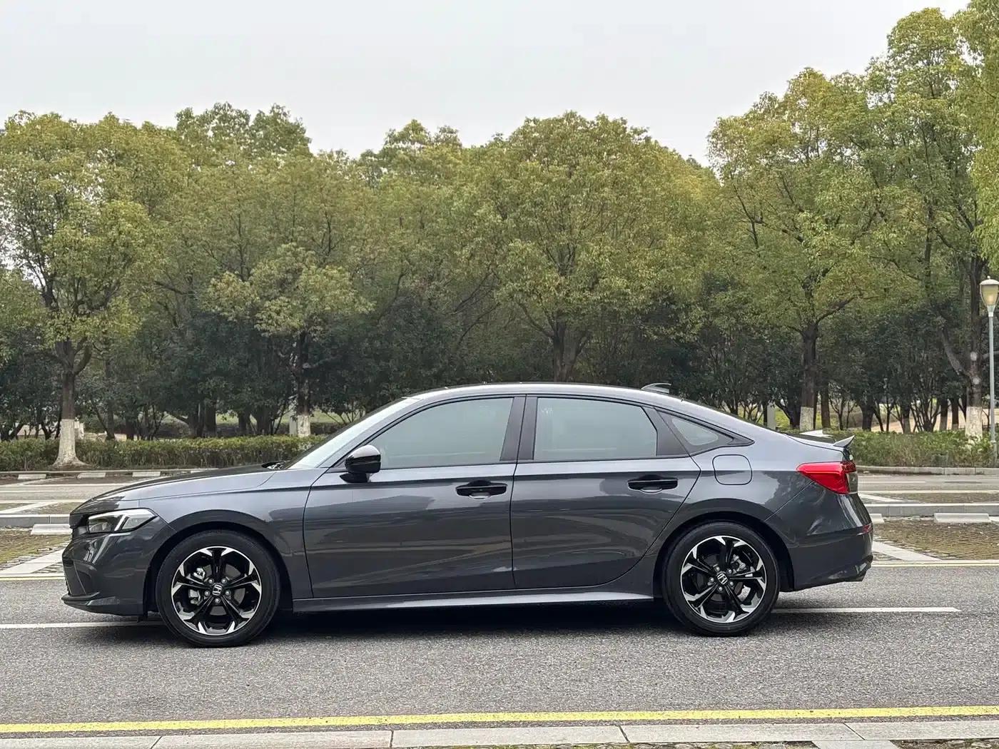 Civic 2022 240TURBO CVT Sport Edition — миниатюра 4