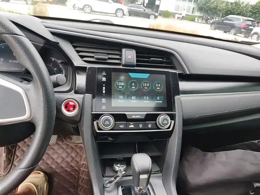2019 Civic 180TURBO CVT Sporty Edition (China VI Emission Standard) — миниатюра 13