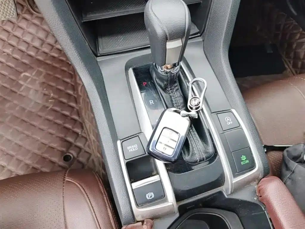 2019 Civic 180TURBO CVT Sporty Edition (China VI Emission Standard) — миниатюра 9