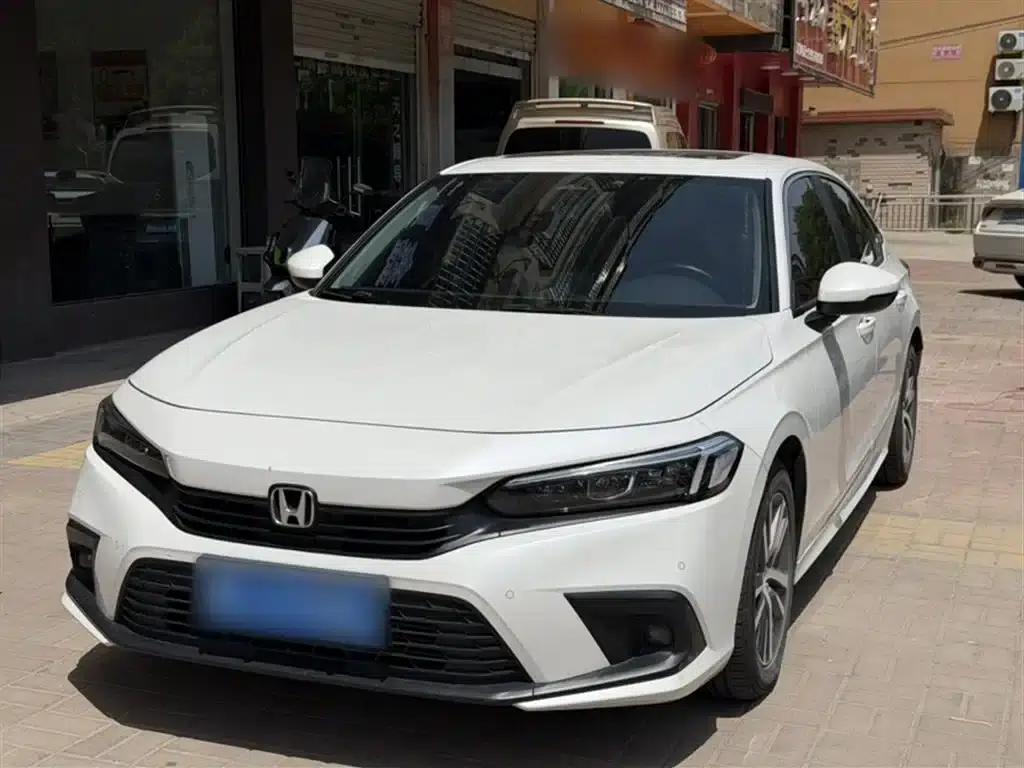 Civic 2023 240TURBO CVT Sporty Special Edition — миниатюра 1