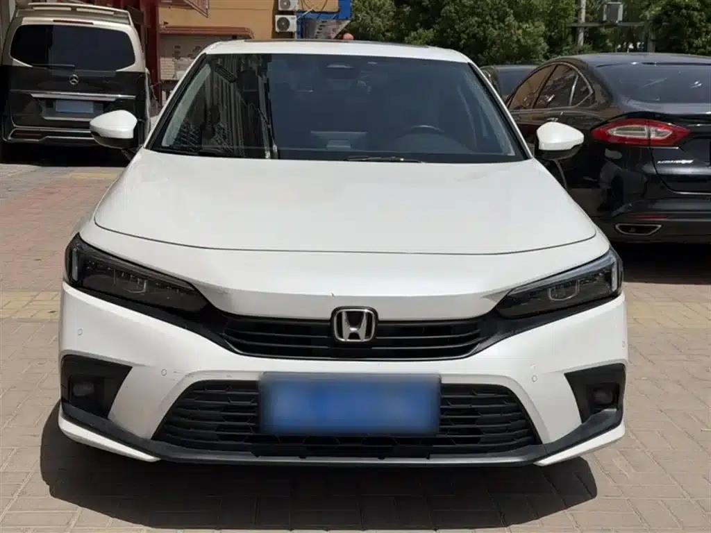Civic 2023 240TURBO CVT Sporty Special Edition — миниатюра 3