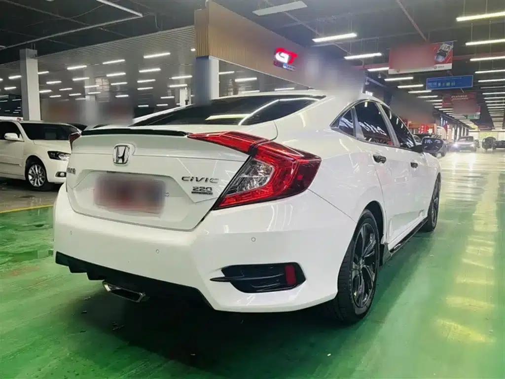 Civic 2019 220TURBO CVT Sport Edition (China VI Emission Standard) — миниатюра 8