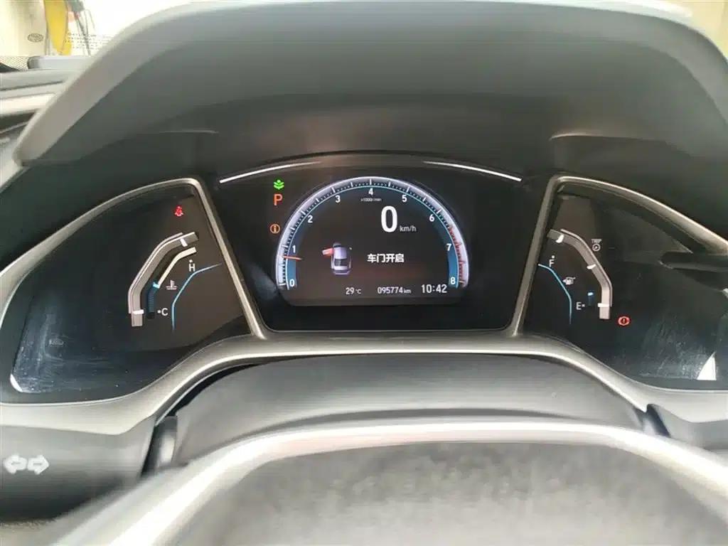 2016 Civic 220TURBO CVT Premium Edition — миниатюра 12