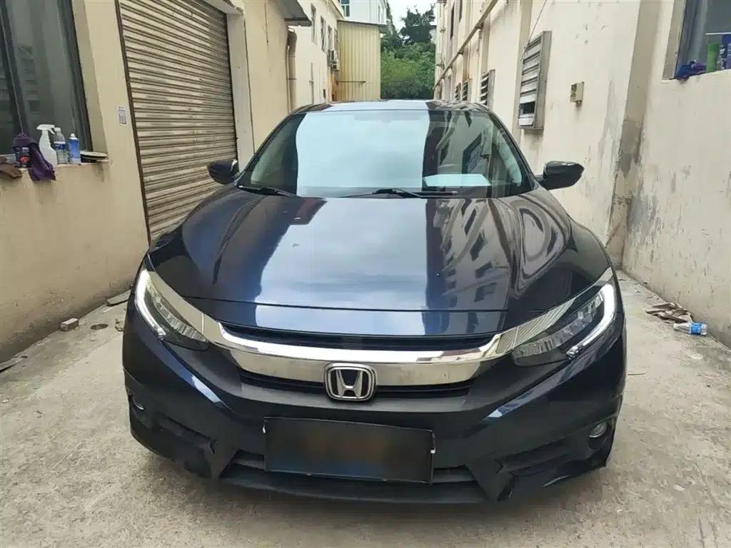 2016 Civic 220TURBO CVT Premium Edition — миниатюра 3