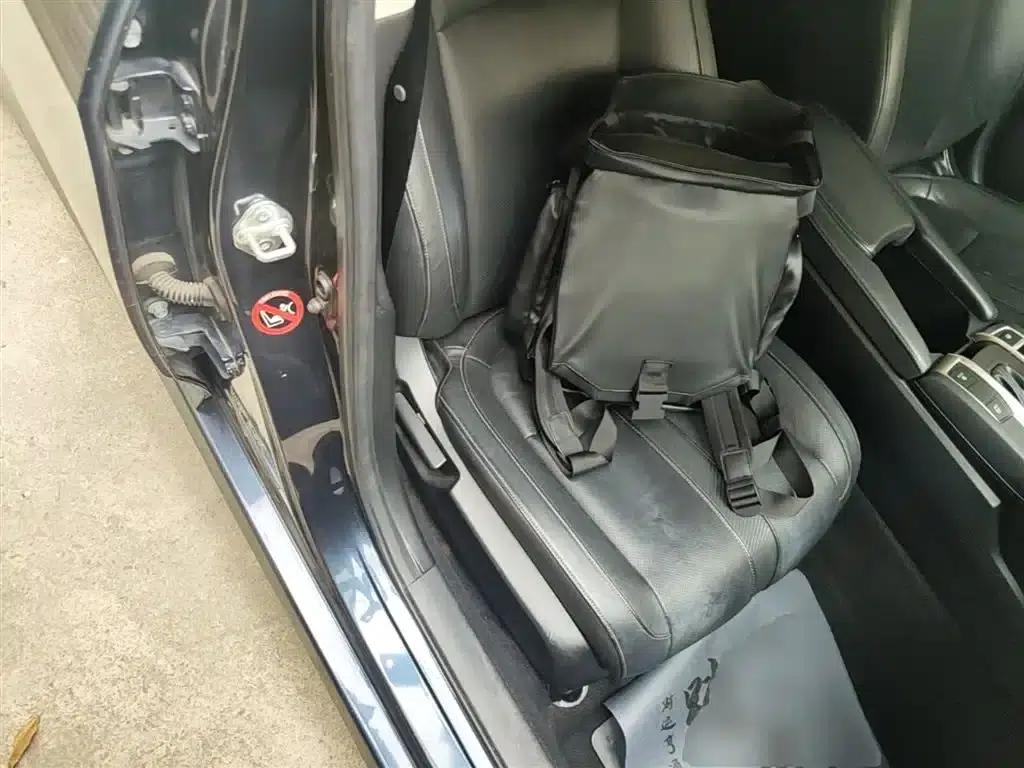 2016 Civic 220TURBO CVT Premium Edition — миниатюра 25