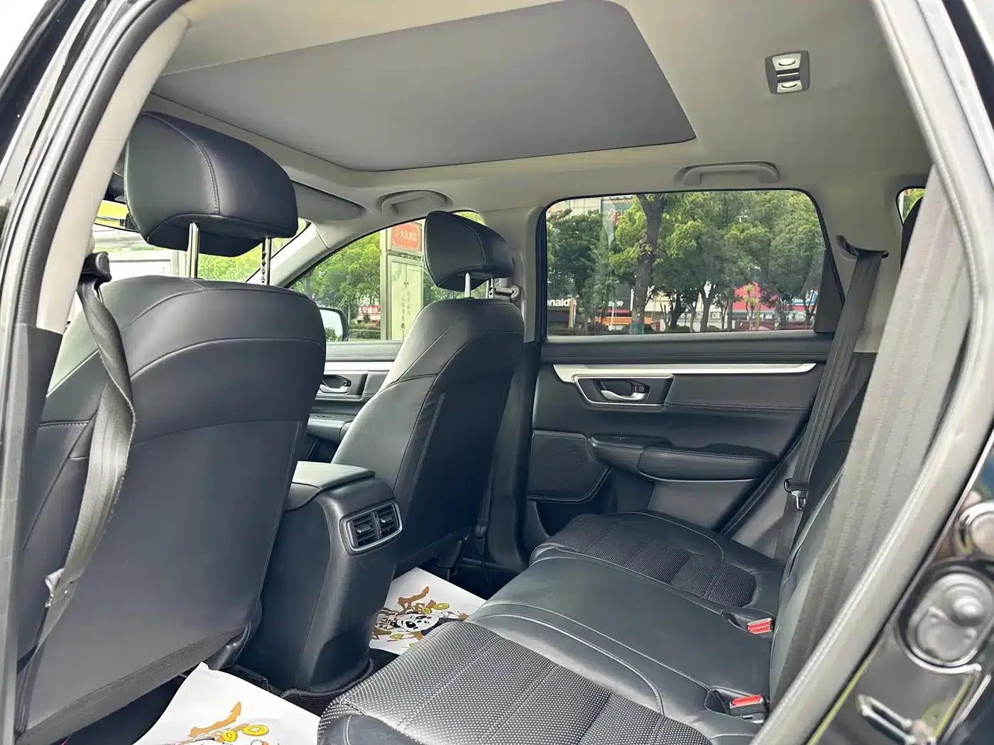 Honda CR-V 2021 240TURBO CVT 2WD Fashion Edition — миниатюра 15