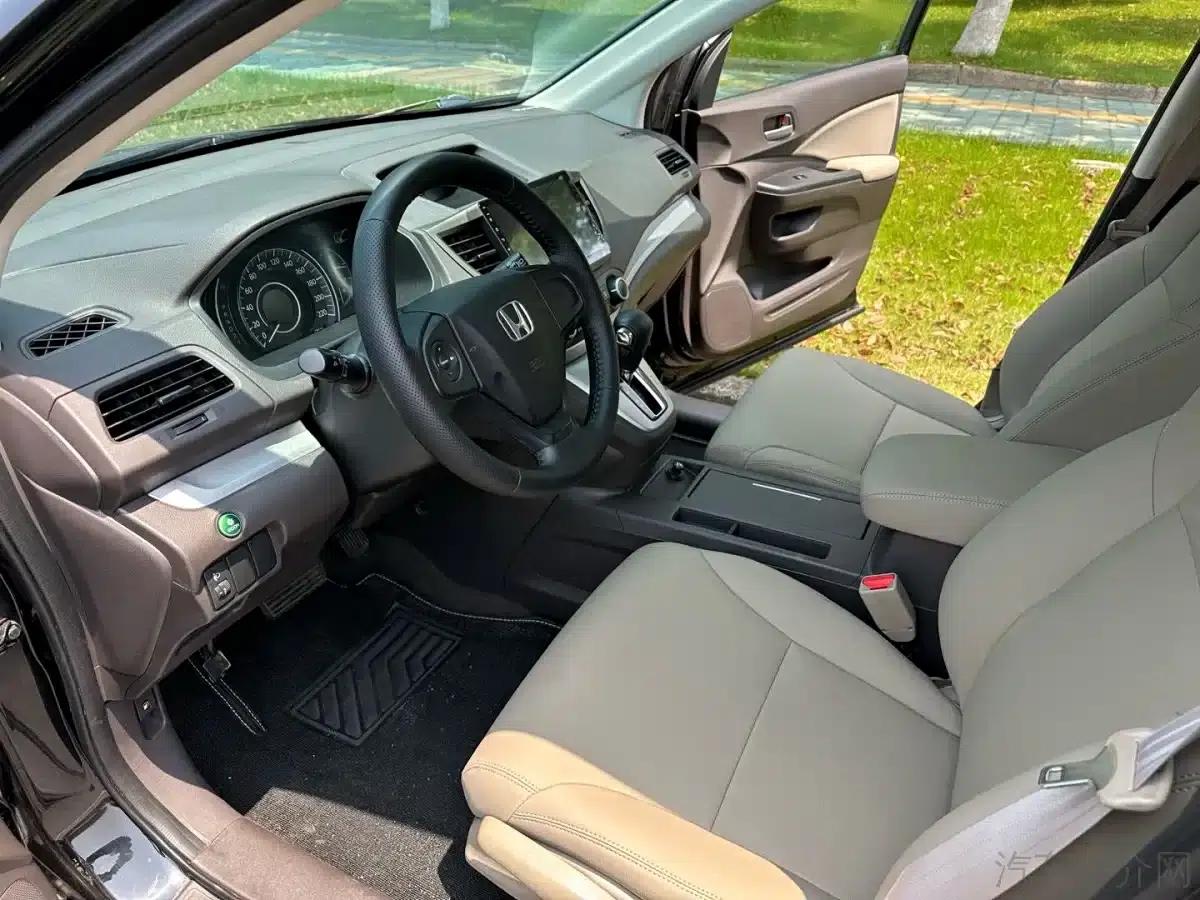 Honda CR-V 2013 2.0L 2WD Classic Edition — миниатюра 3
