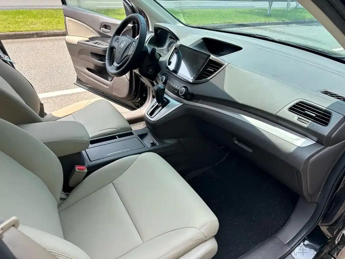 Honda CR-V 2013 2.0L 2WD Classic Edition — миниатюра 7