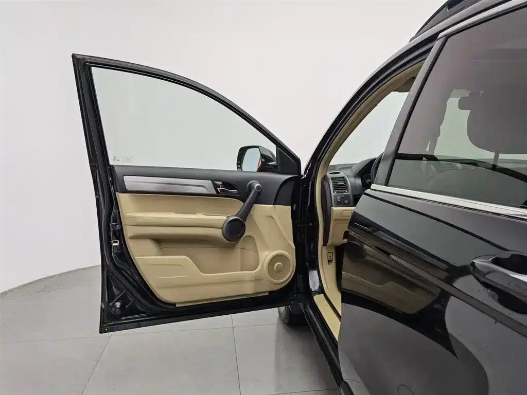Honda CR-V 2010 2.4L Automatic 4WD Luxury Edition — миниатюра 8