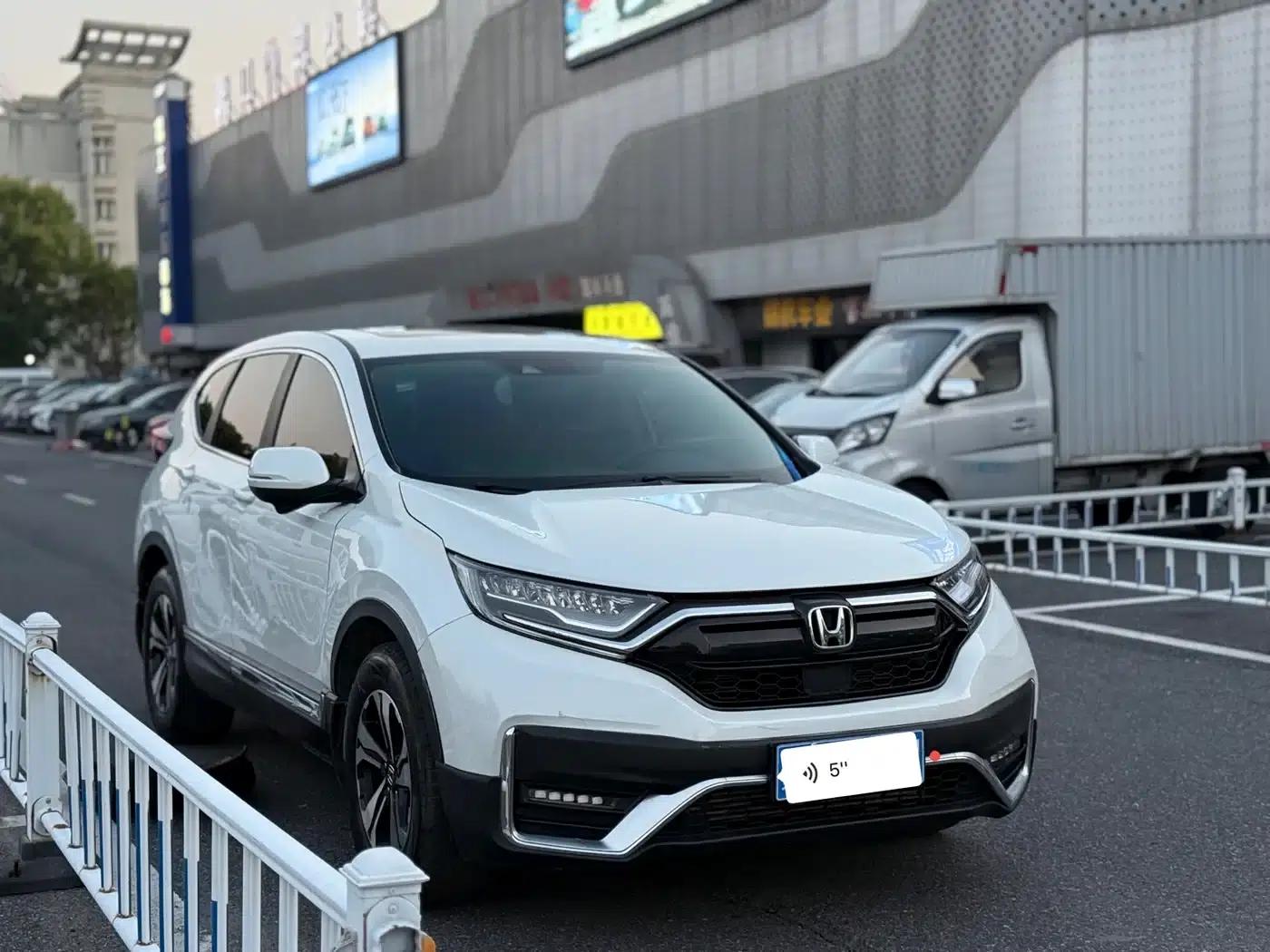 Honda CR-V 2021 240TURBO CVT 2WD Fashion Edition — миниатюра 2