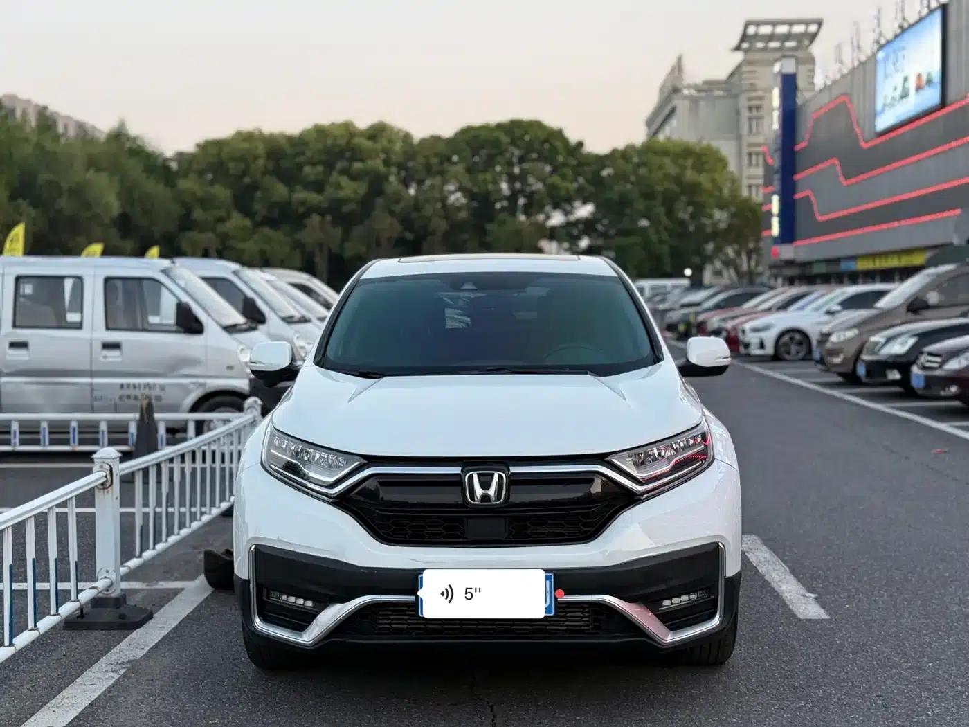 Honda CR-V 2021 240TURBO CVT 2WD Fashion Edition — миниатюра 3