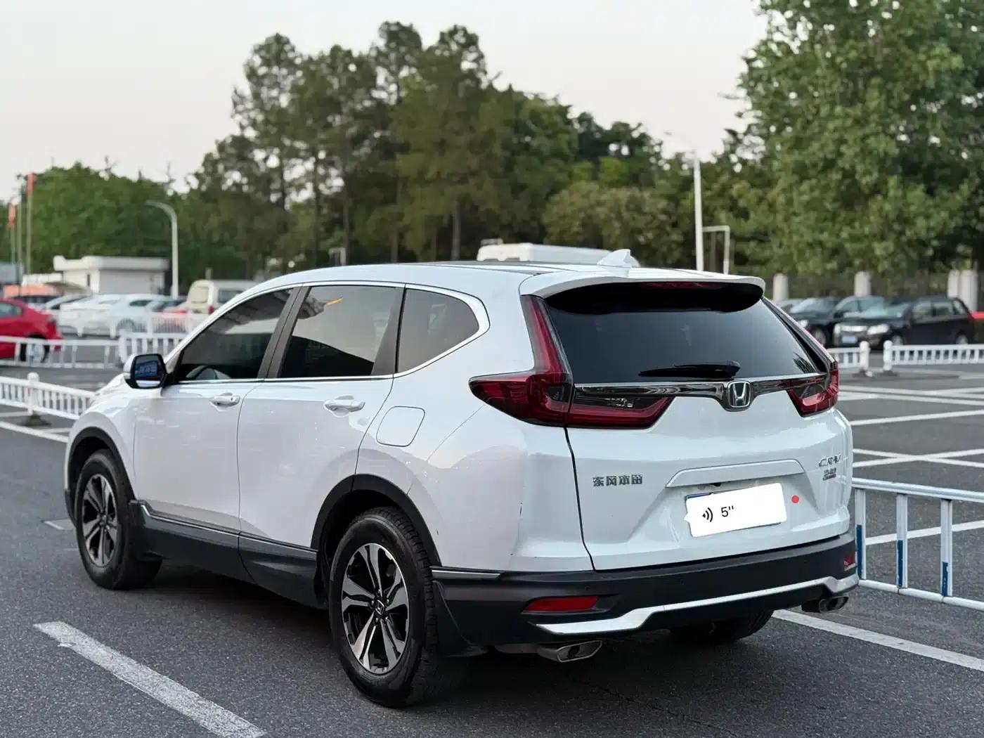 Honda CR-V 2021 240TURBO CVT 2WD Fashion Edition — миниатюра 4