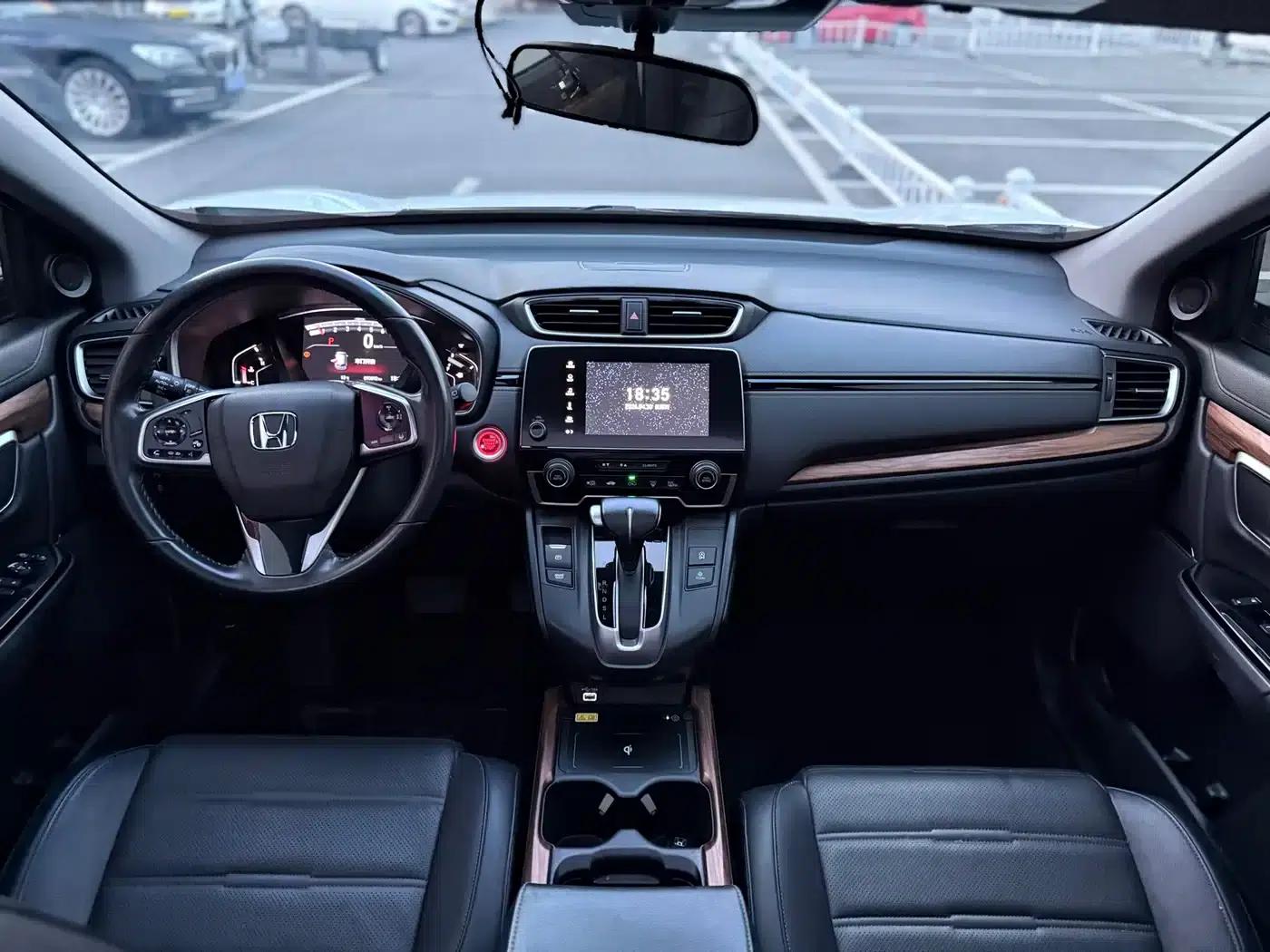 Honda CR-V 2021 240TURBO CVT 2WD Fashion Edition — миниатюра 8