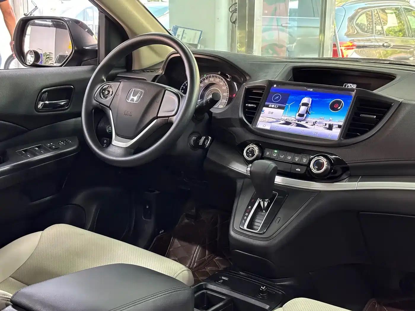 Honda CR-V 2016 2.0L 2WD Urban Edition — миниатюра 7