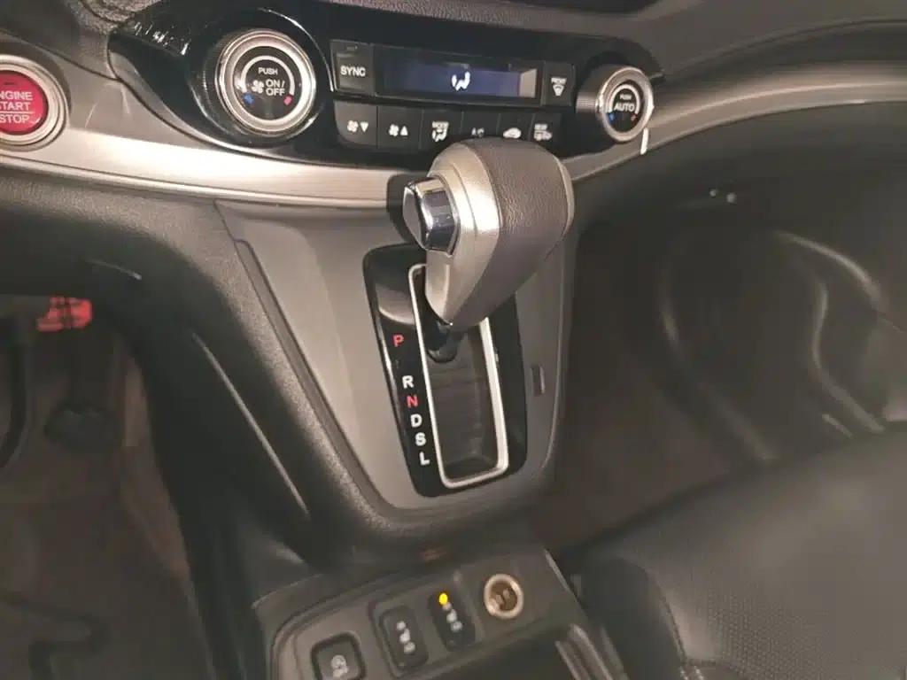 Honda CR-V 2015 2.4L 2WD Luxury Edition — миниатюра 14