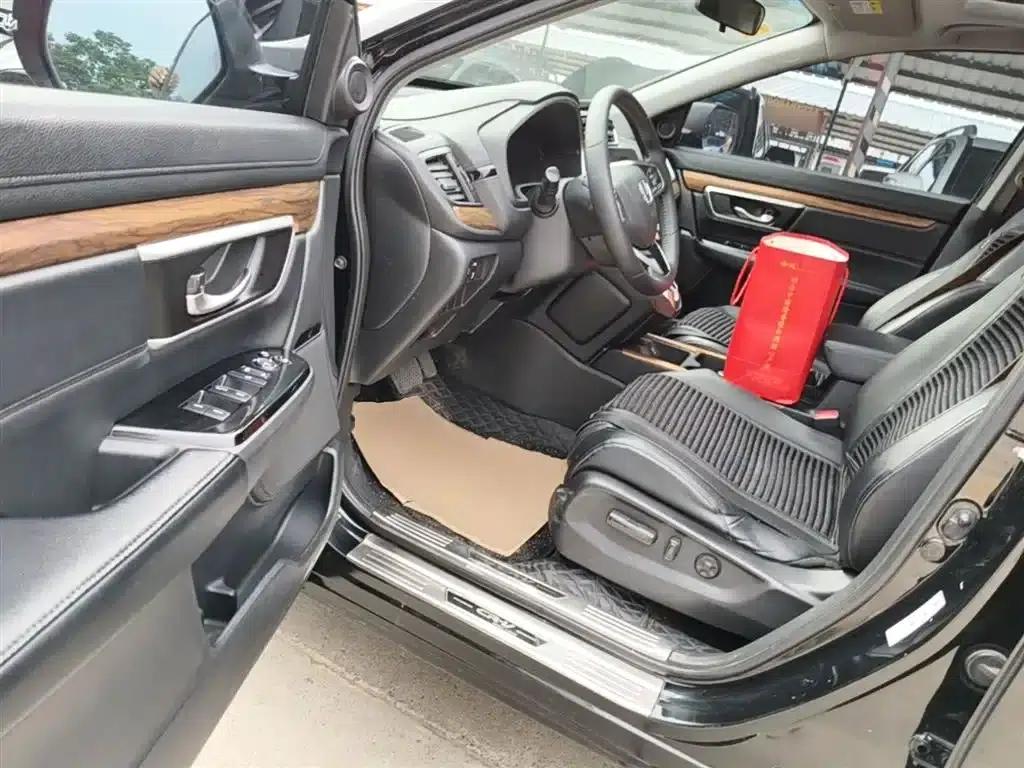 Honda CR-V 2017 240TURBO CVT 2WD Fashion Edition — миниатюра 16