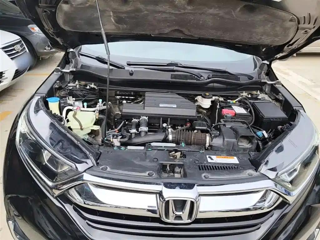 Honda CR-V 2017 240TURBO CVT 2WD Fashion Edition — миниатюра 20