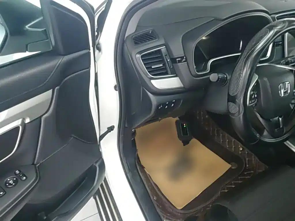 Honda CR-V 2021 240TURBO CVT 2WD Urban Edition — миниатюра 16