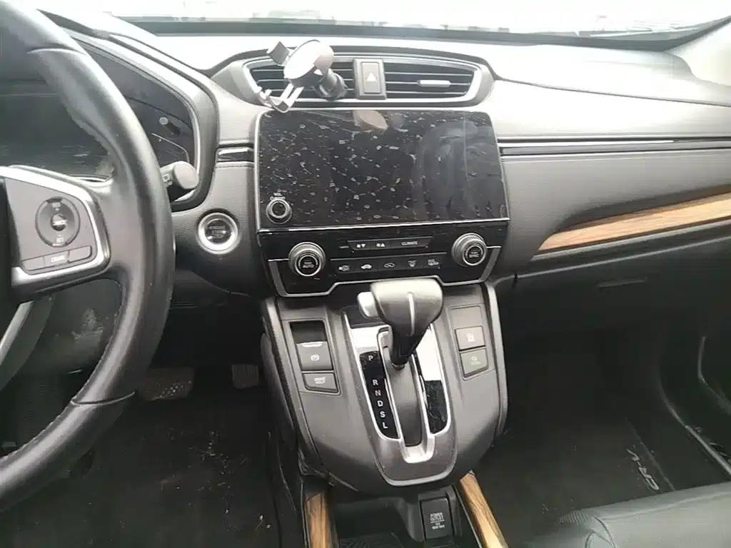 Honda CR-V 2017 240TURBO CVT 2WD Fashion Edition — миниатюра 13
