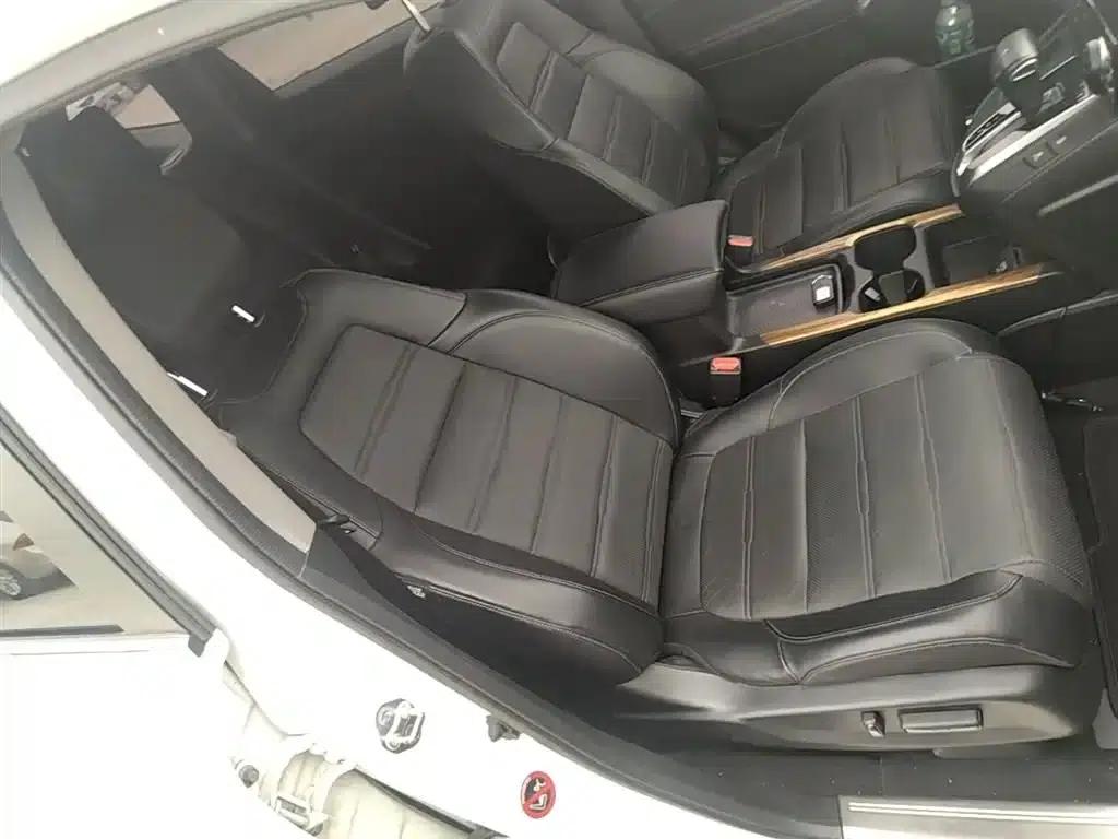 Honda CR-V 2017 240TURBO CVT 2WD Fashion Edition — миниатюра 25