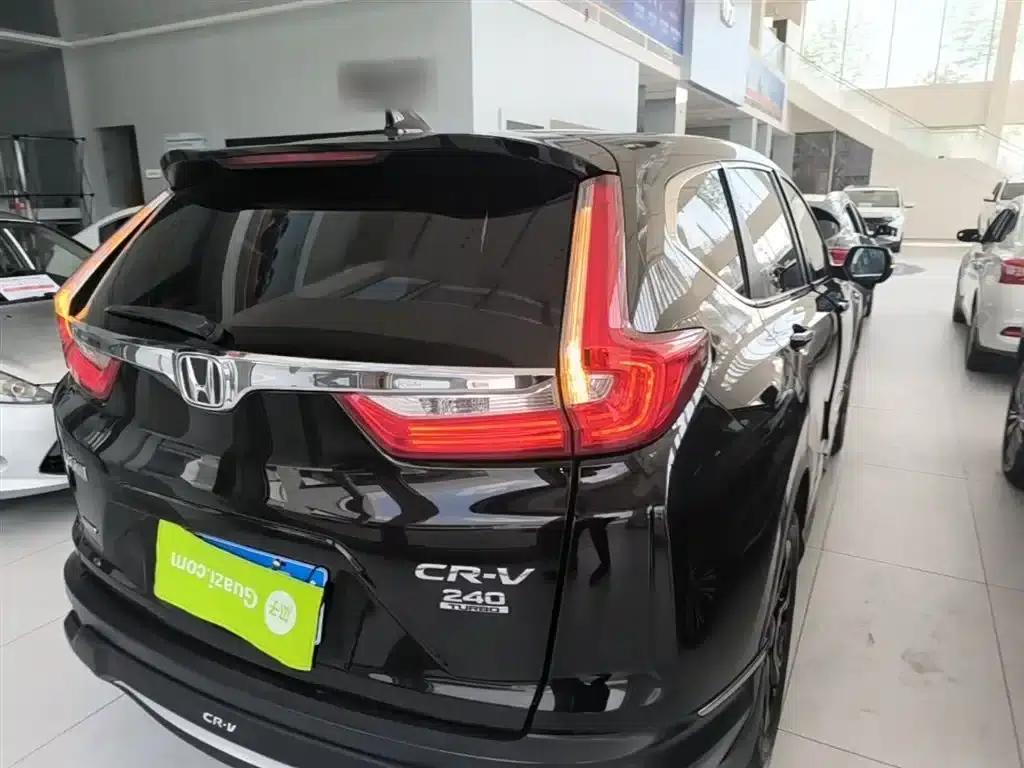 Honda CR-V 2017 240TURBO CVT 4WD Premium Edition — миниатюра 8
