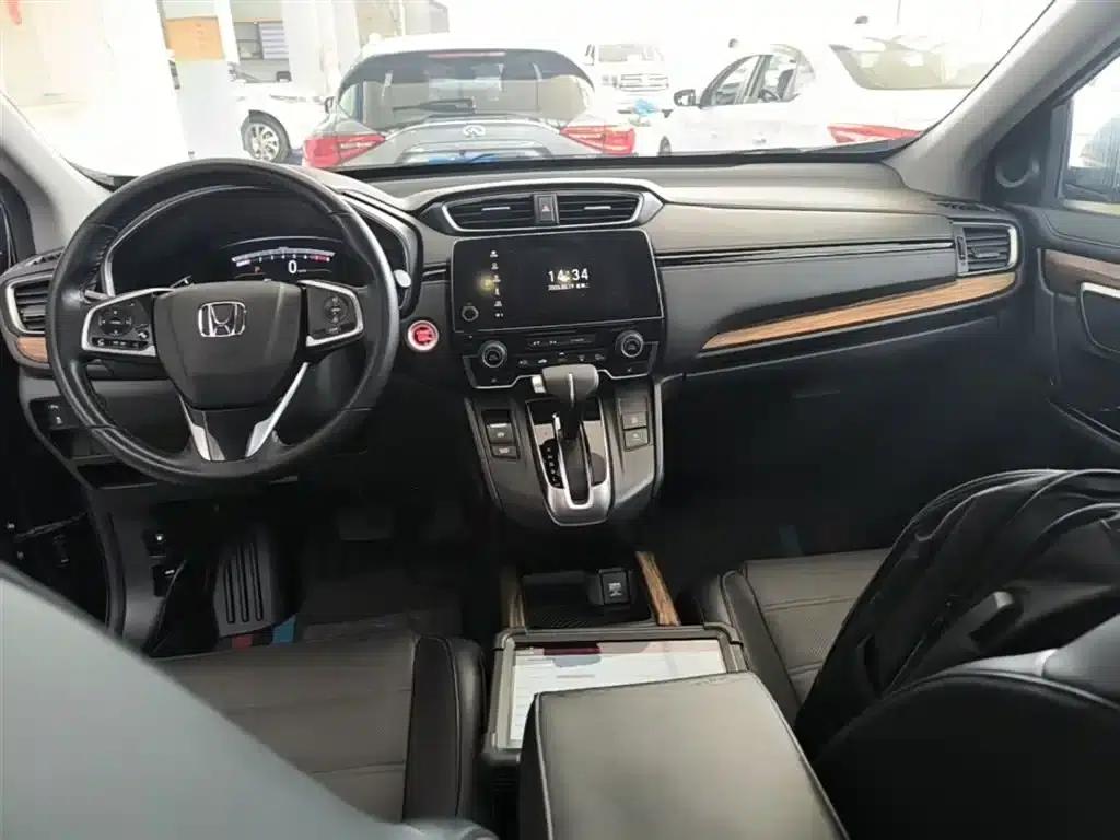 Honda CR-V 2017 240TURBO CVT 4WD Premium Edition — миниатюра 10