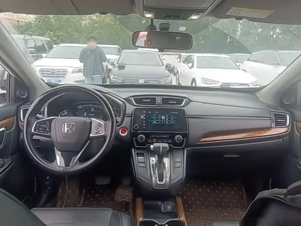 Honda CR-V 2017 240TURBO CVT 2WD Fashion Edition — миниатюра 10