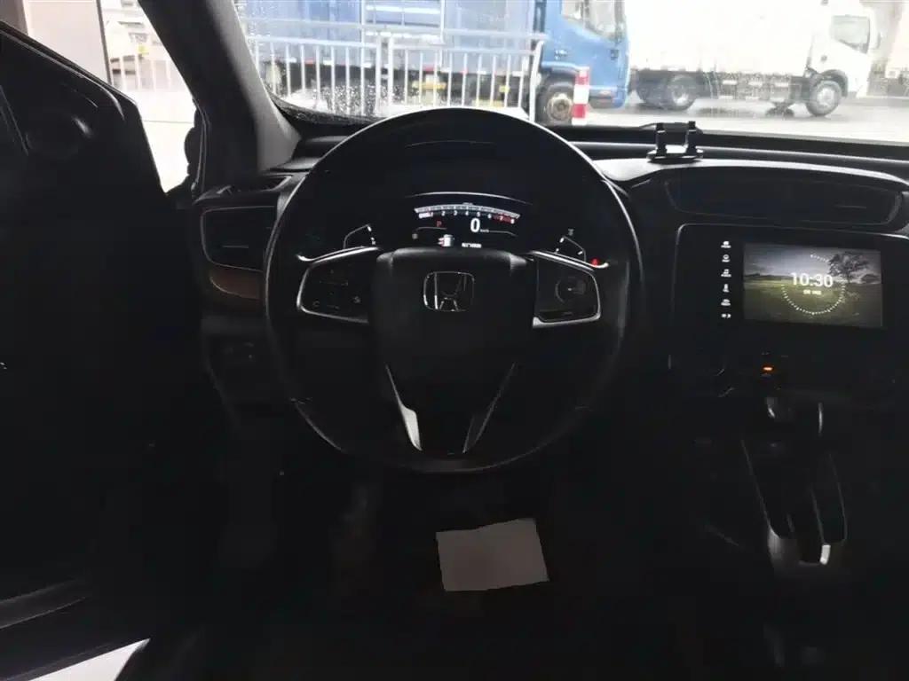 Honda CR-V 2017 240TURBO CVT 2WD Fashion Edition — миниатюра 11